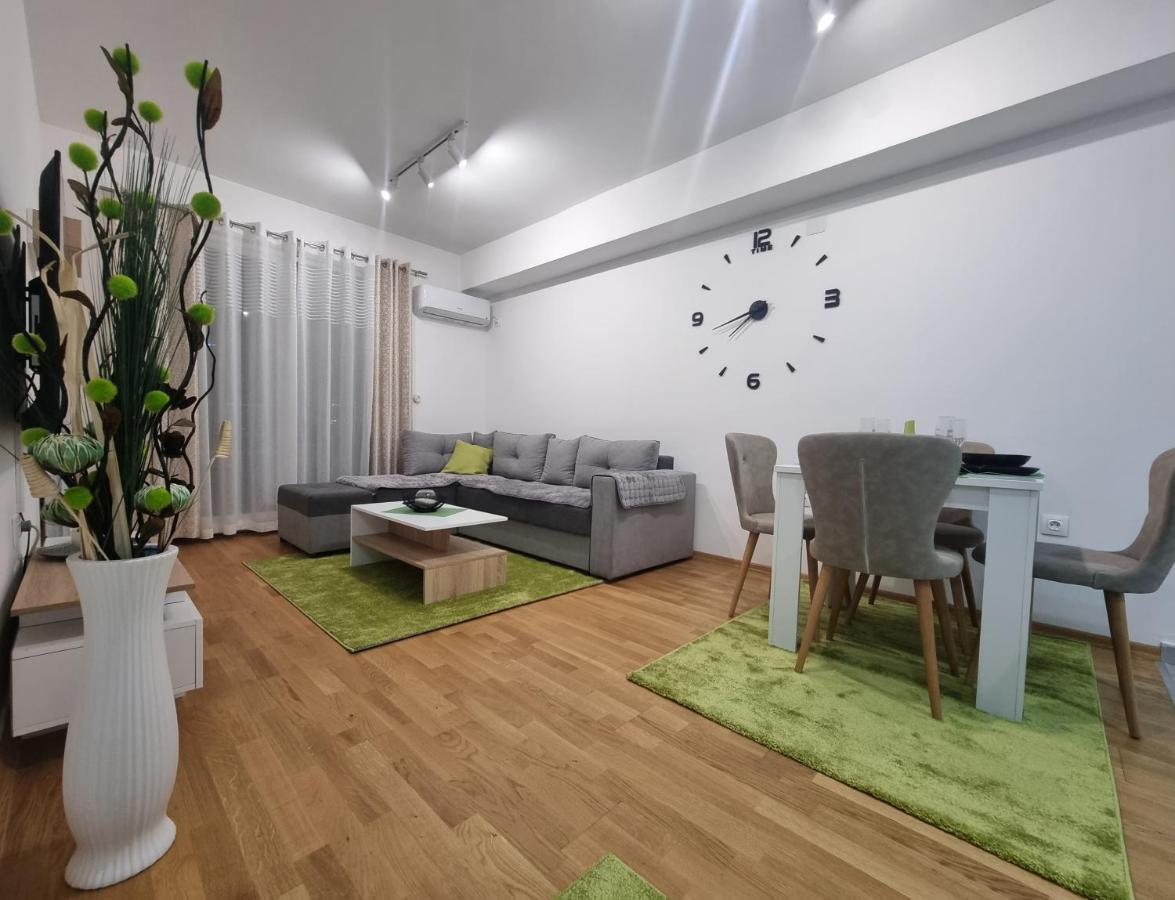 Modern & Trendy Apartment Skopje Eksteriør billede