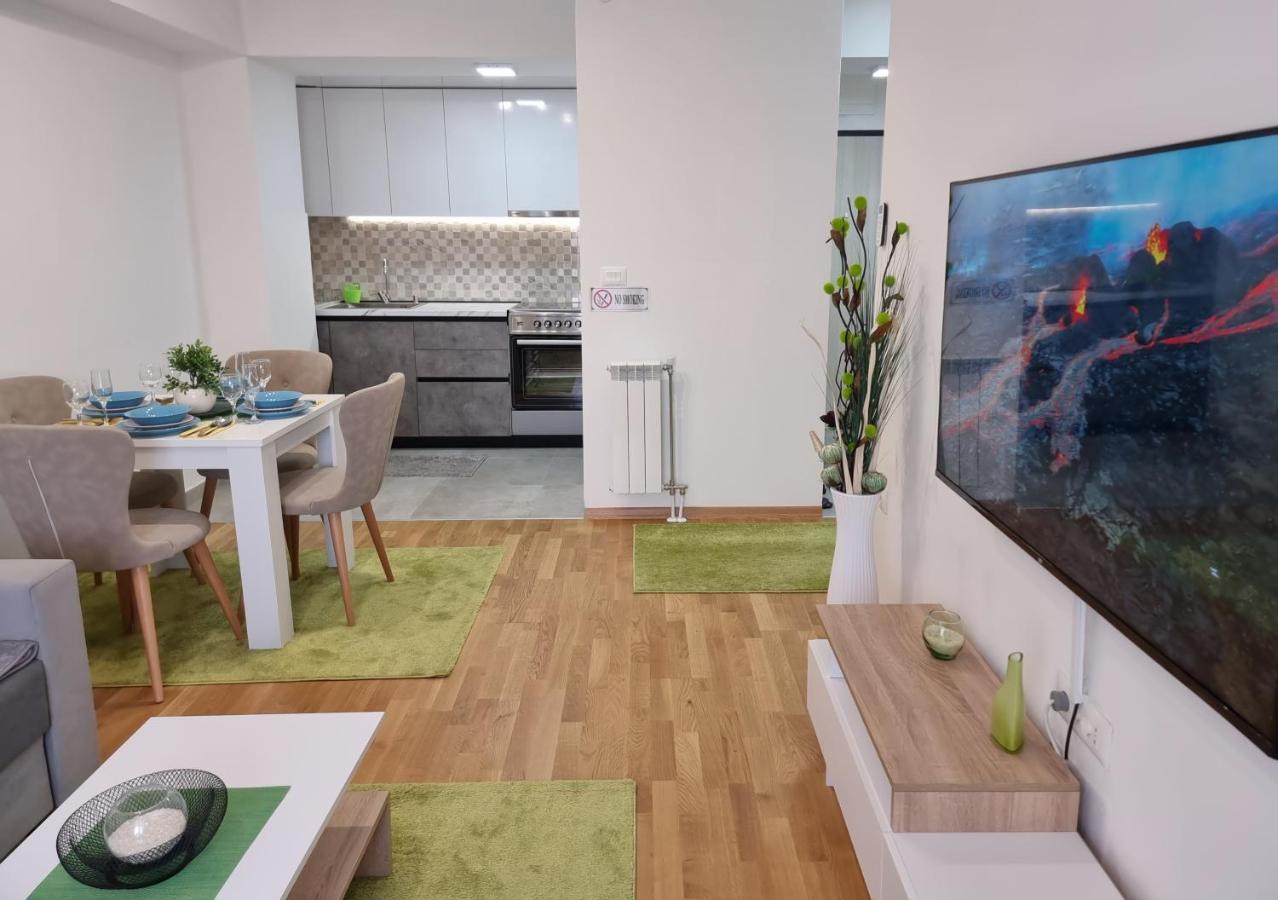 Modern & Trendy Apartment Skopje Eksteriør billede