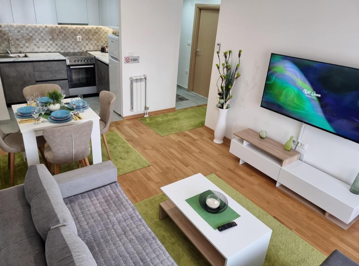 Modern & Trendy Apartment Skopje Eksteriør billede