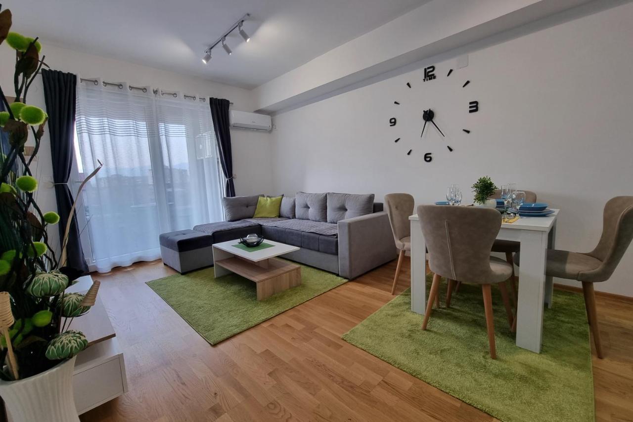 Modern & Trendy Apartment Skopje Eksteriør billede
